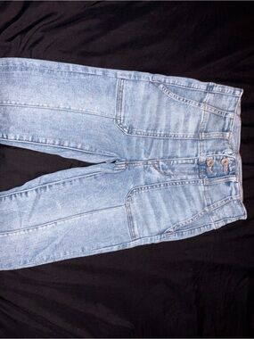 American Eagle Outfitters Light Wash High Rise Jeans